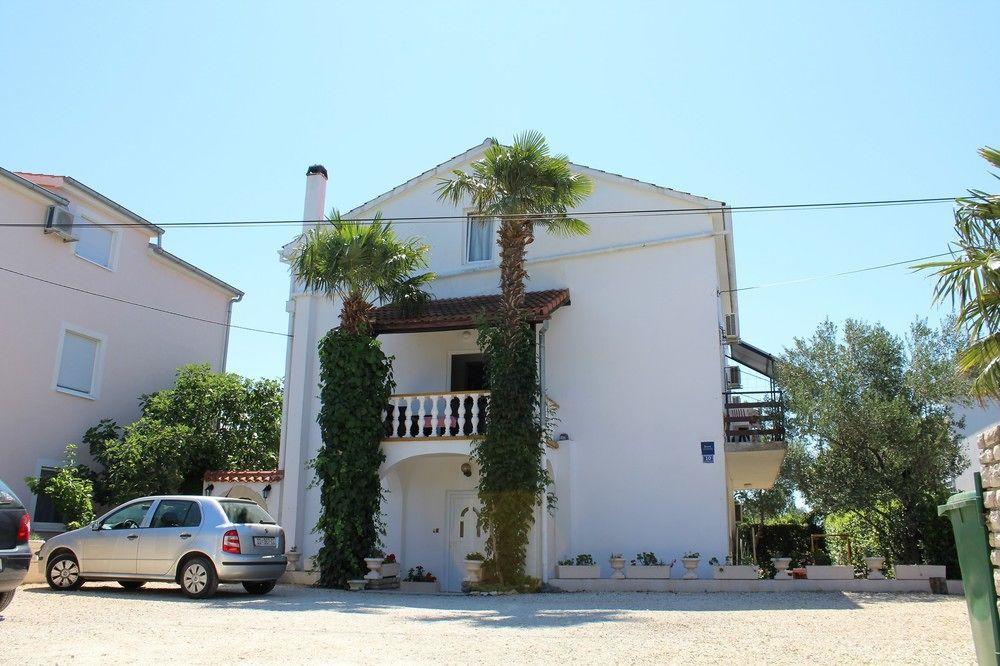 Villa Vilma Sukosan Luaran gambar