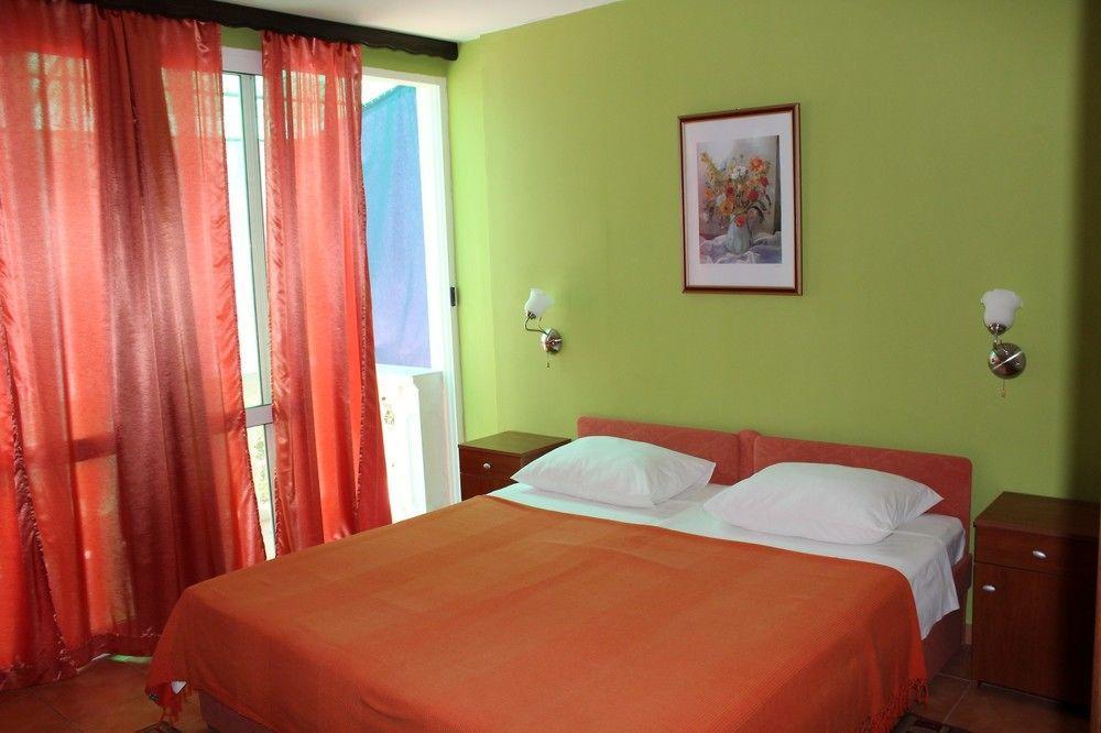 Villa Vilma Sukosan Luaran gambar